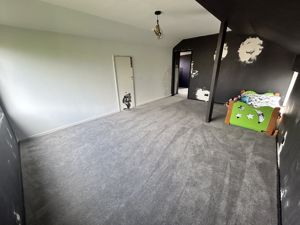 Photo 25- click for photo gallery